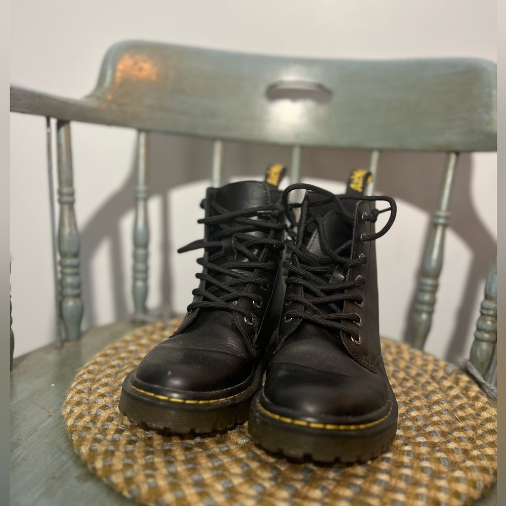 Dr. Martens Women’s